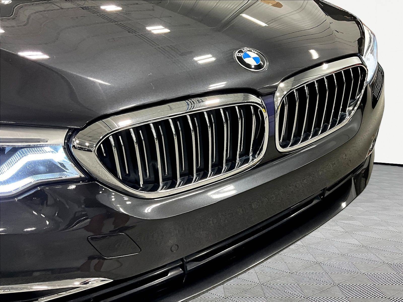 Used 2019 BMW 530i xDrive w/ Executive Package AWD/4WD image 33