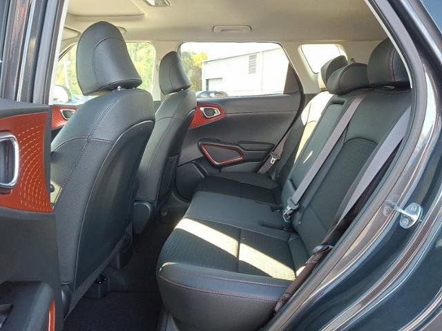 Used 2025 Kia Soul GT-Line image 10