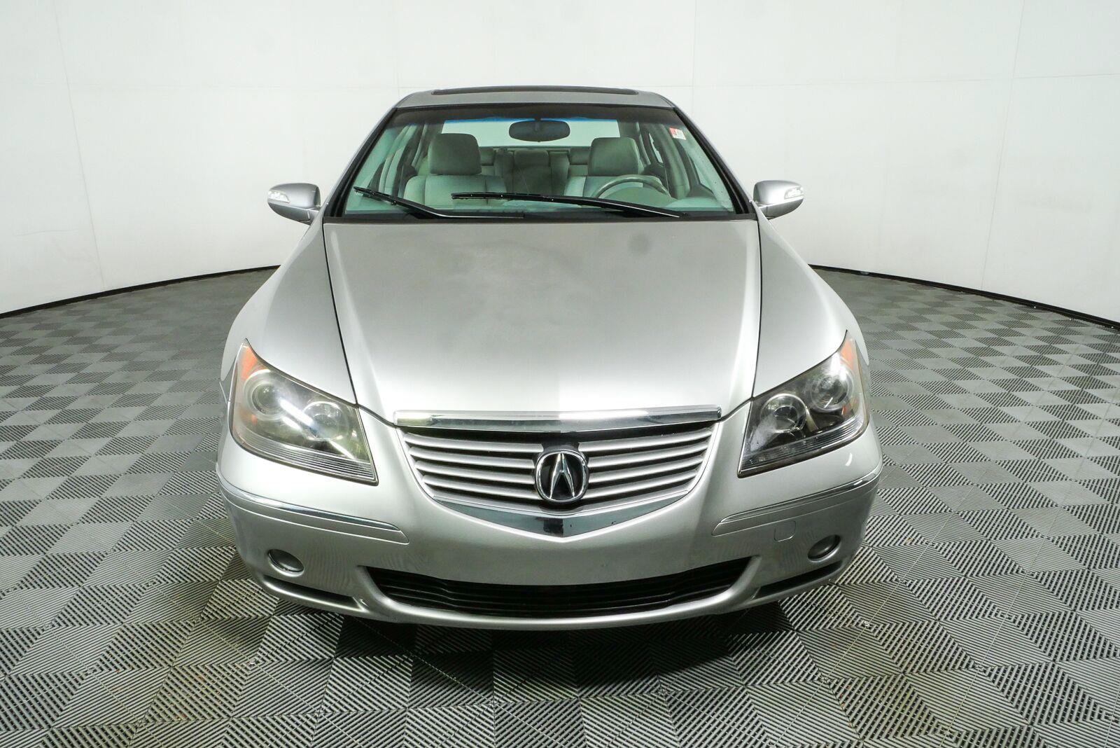 Used 2007 Acura RL w/ Technology Package AWD/4WD image 21