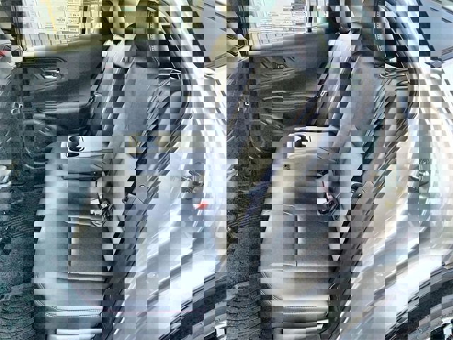 New 2025 Toyota Prius Plug-In Hybrid image 10