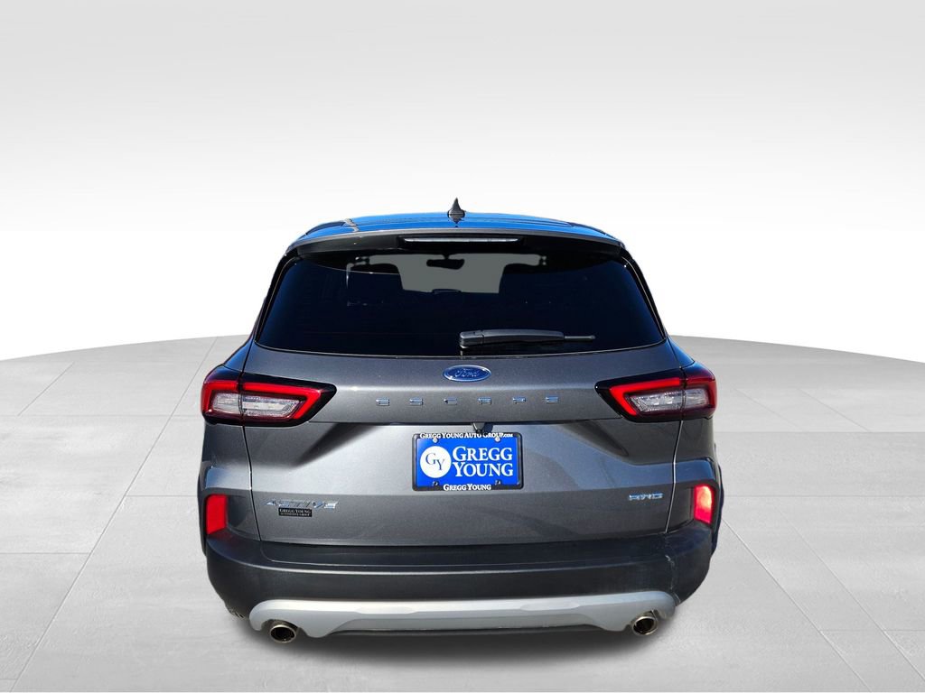 Used 2023 Ford Escape Active image 8