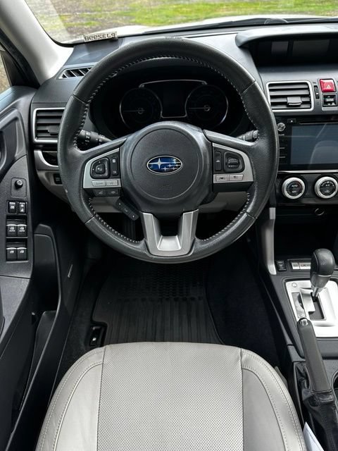 Used 2017 Subaru Forester 2.5i Limited AWD/4WD image 24