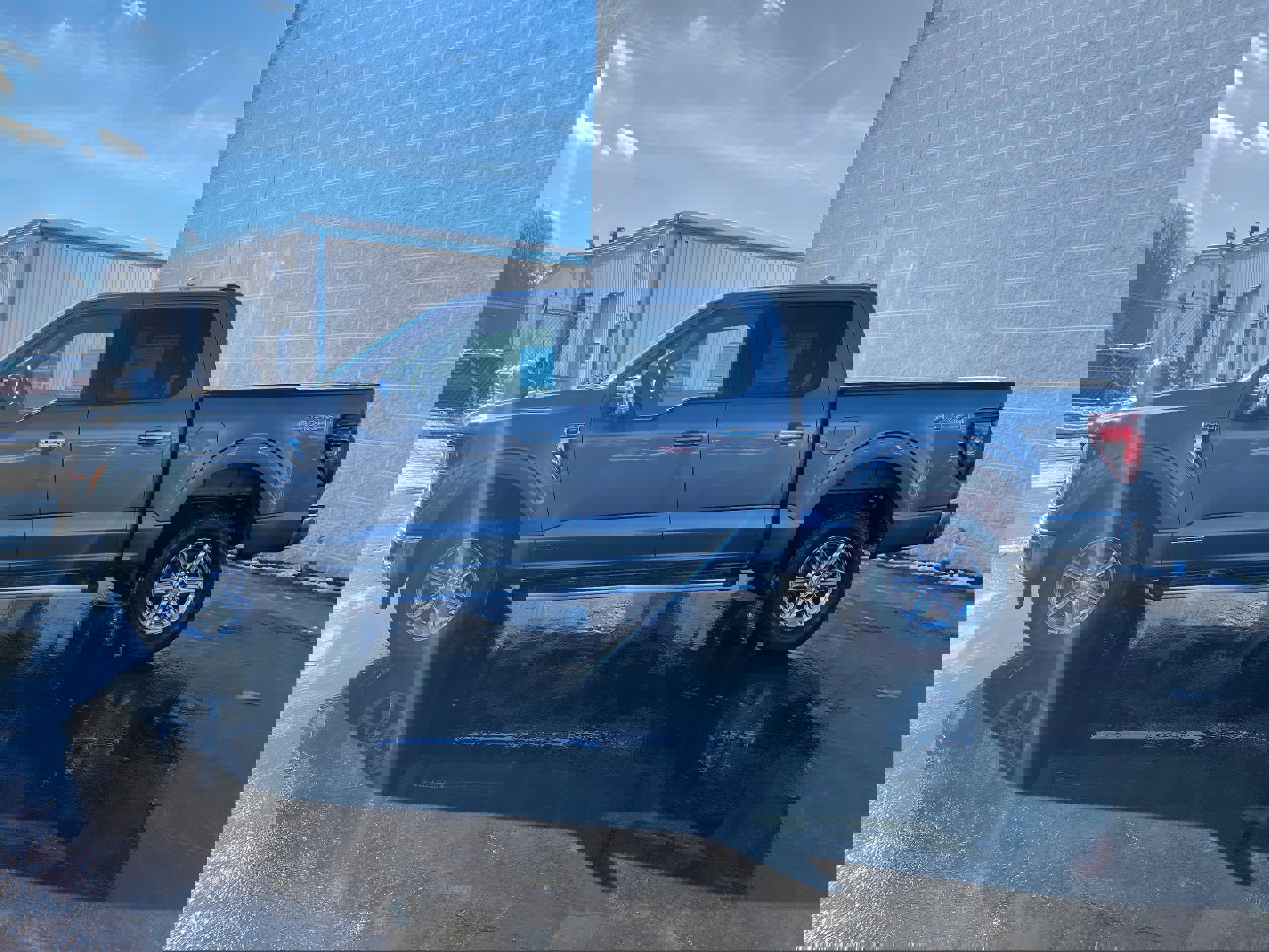 New 2025 Ford F150 XLT w/ Equipment Group 302A MID image 3