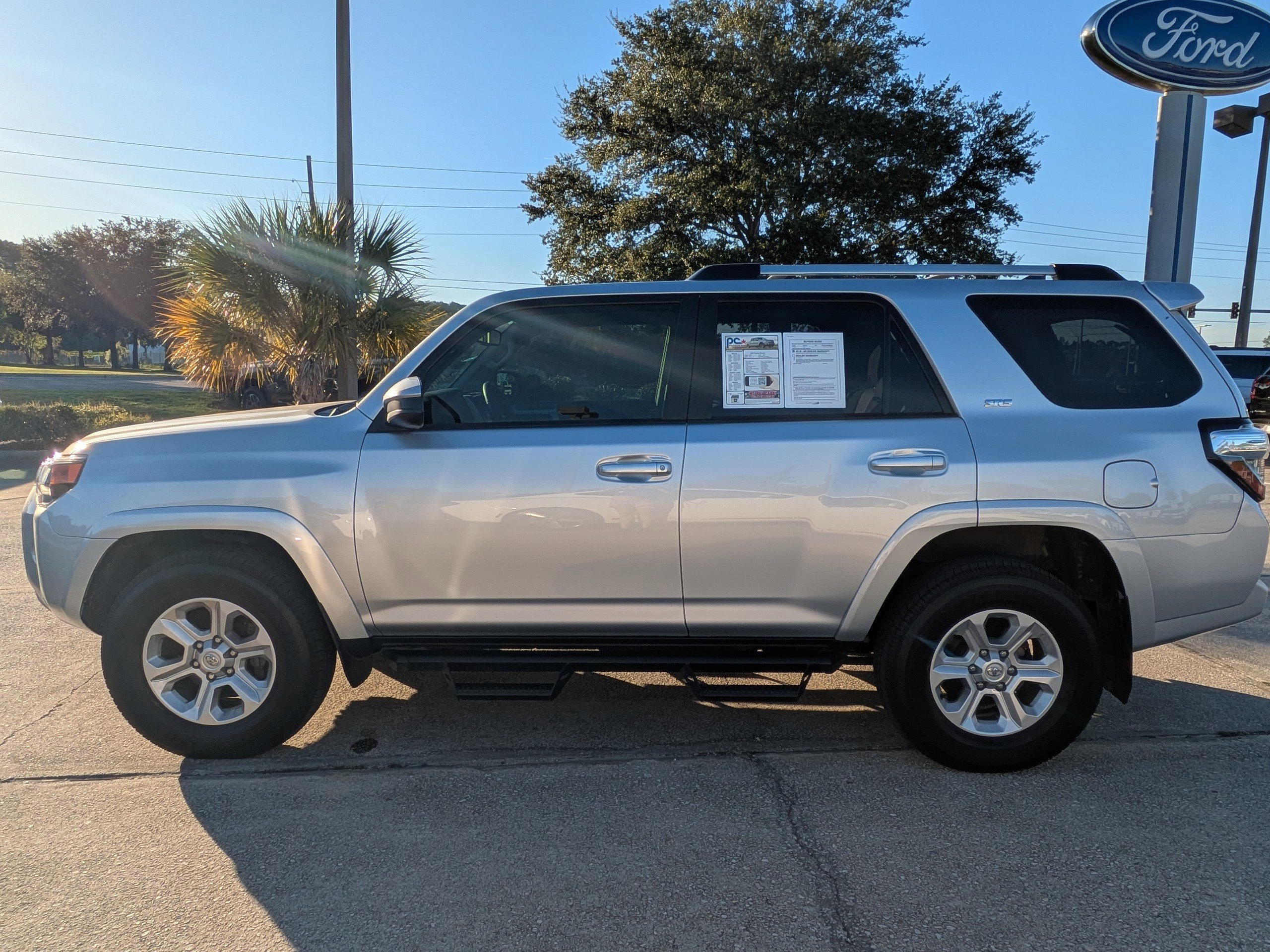 Used 2023 Toyota 4Runner SR5 image 7
