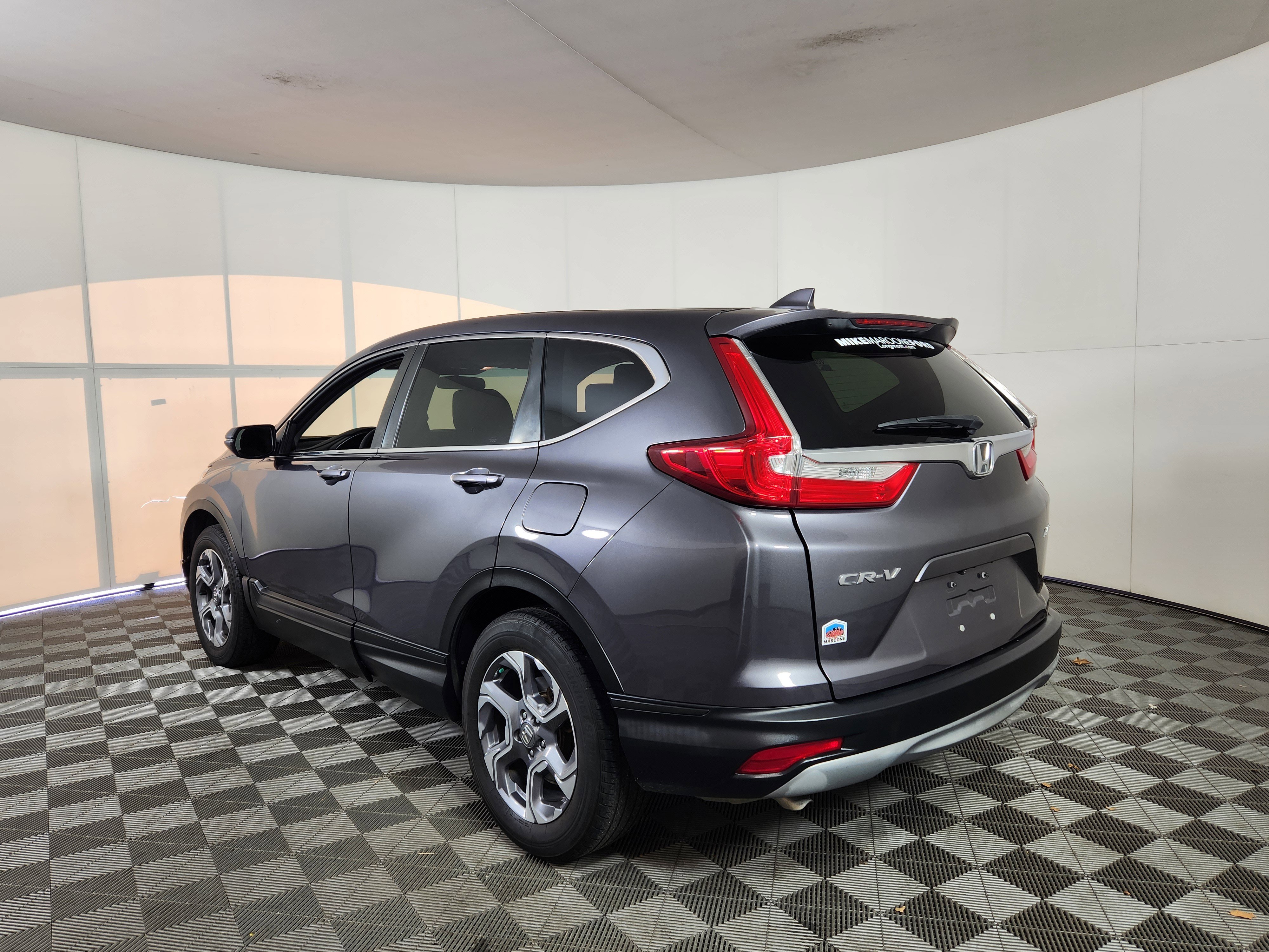 Used 2018 Honda CR-V EX image 5