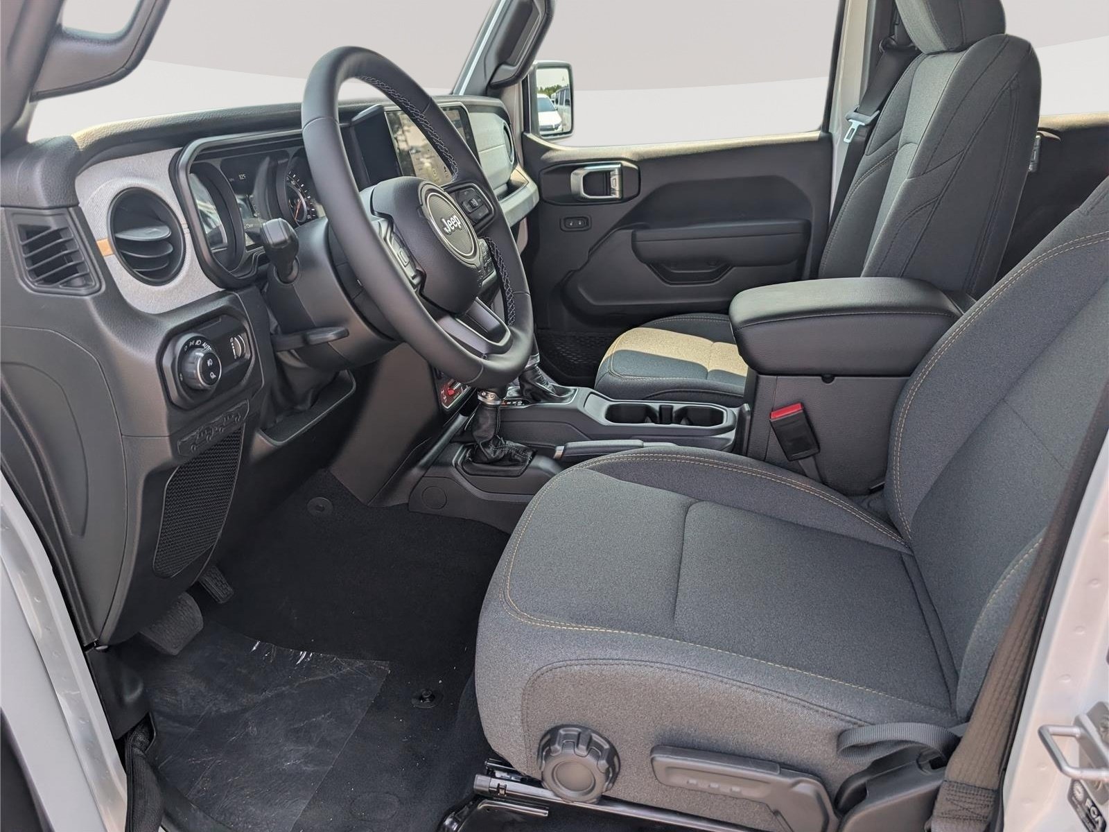 New 2026 Jeep Gladiator Sport AWD/4WD image 12