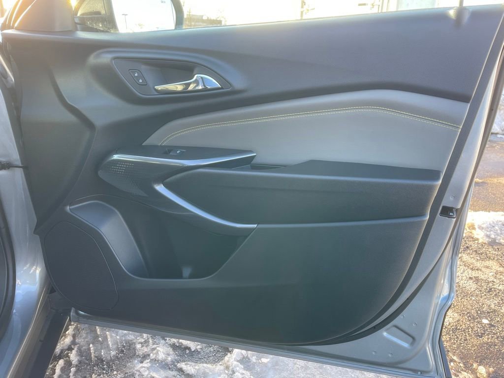 New 2026 Chevrolet Trax ACTIV w/ Sunroof Package image 20