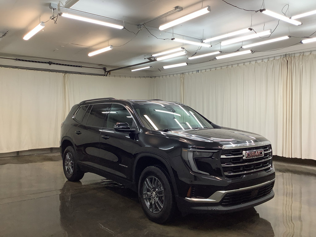 Used 2025 GMC Acadia Elevation FWD image 4