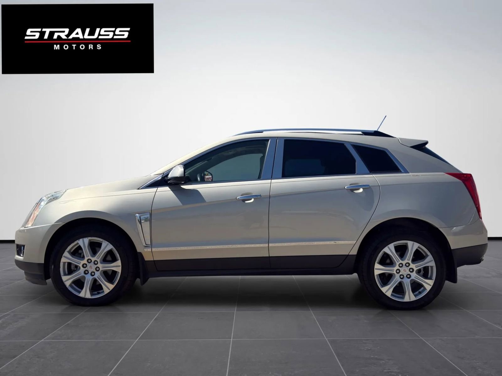 Used 2016 Cadillac SRX Premium FWD image 6
