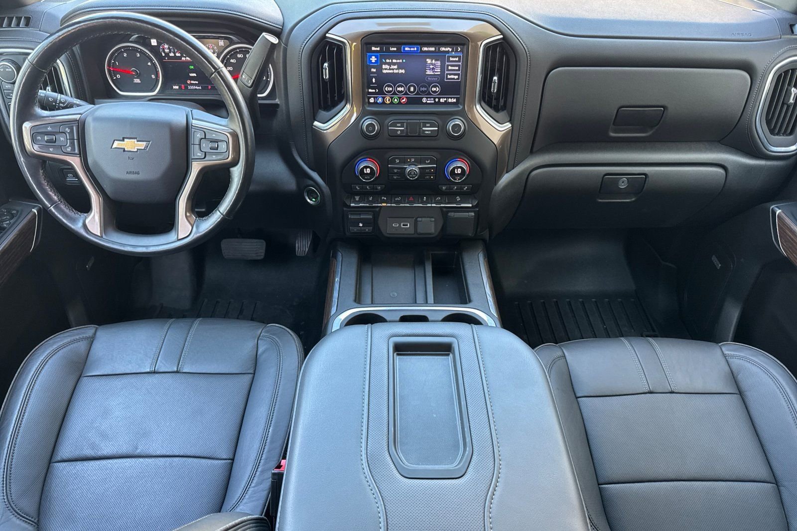 Used 2022 Chevrolet Silverado 3500 High Country w/ Safety Package II AWD/4WD image 15
