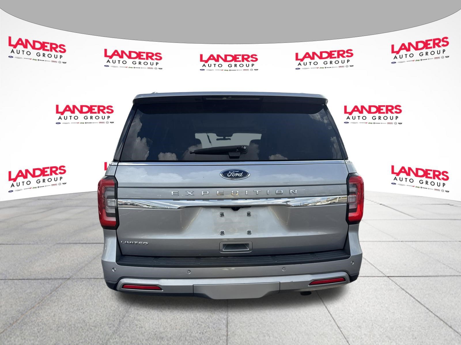 Used 2024 Ford Expedition Limited RWD image 4