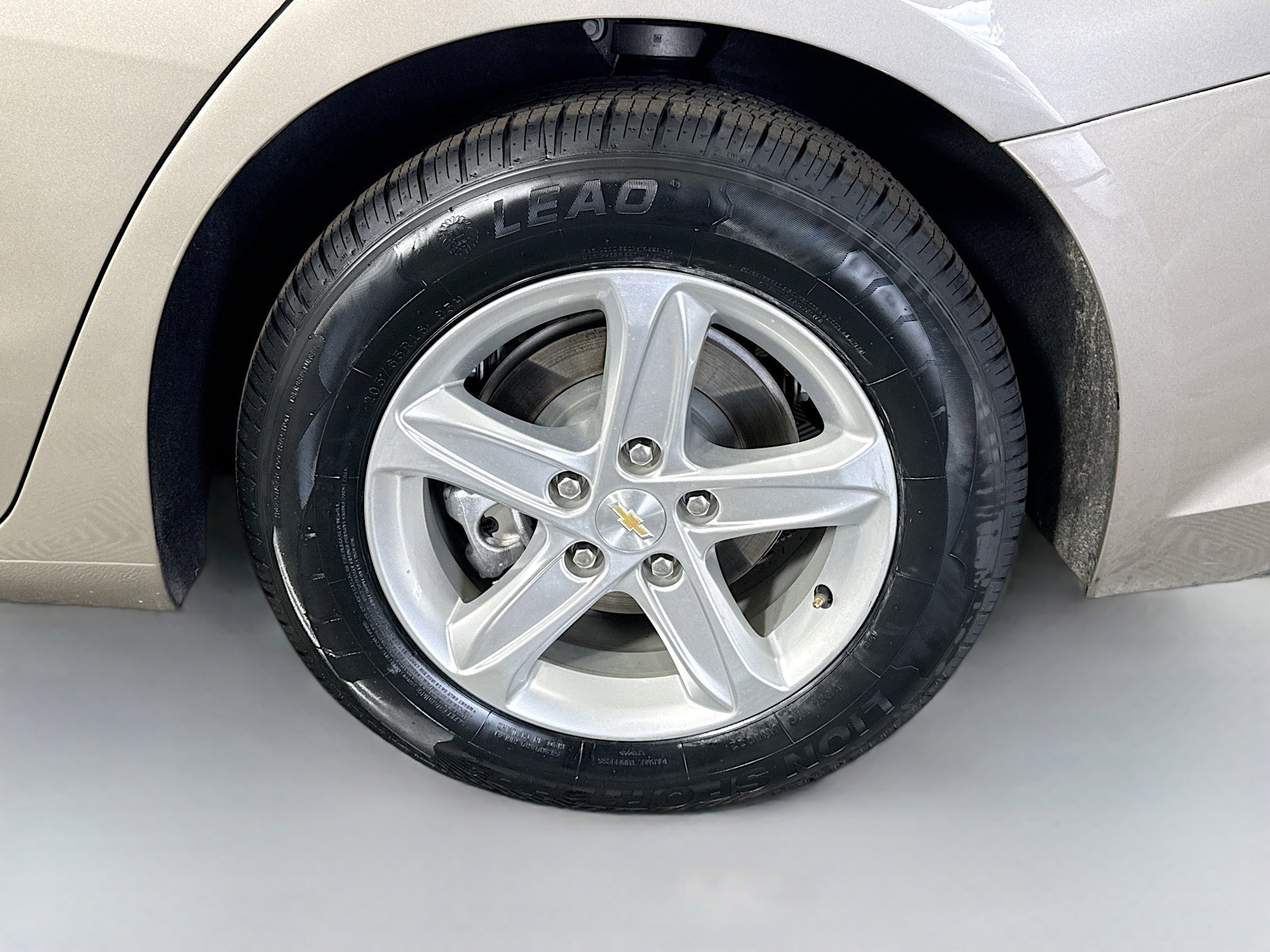 Used 2022 Chevrolet Malibu LT image 37