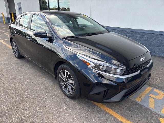 Certified 2023 Kia Forte LXS