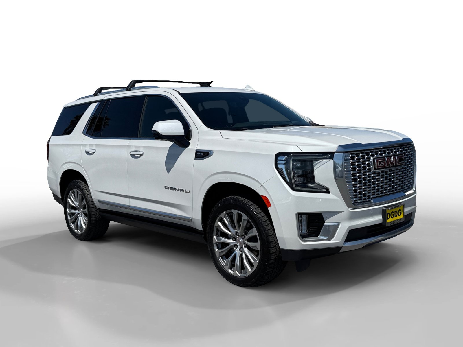 Used 2021 GMC Yukon Denali w/ Denali Premium Package AWD/4WD image 7