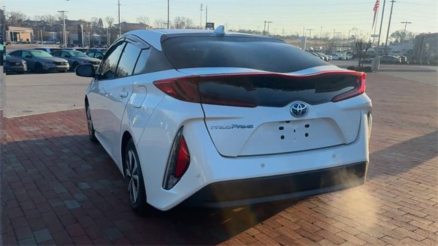 Used 2019 Toyota Prius Prime Advanced image 8