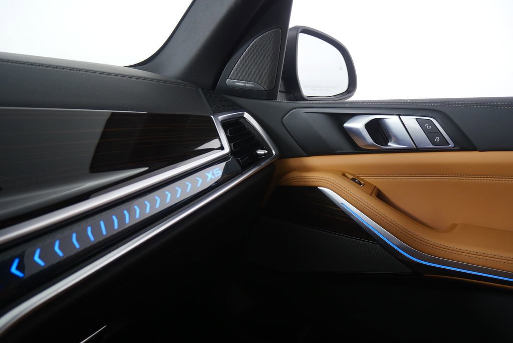Certified 2026 BMW X5 sDrive40i image 31