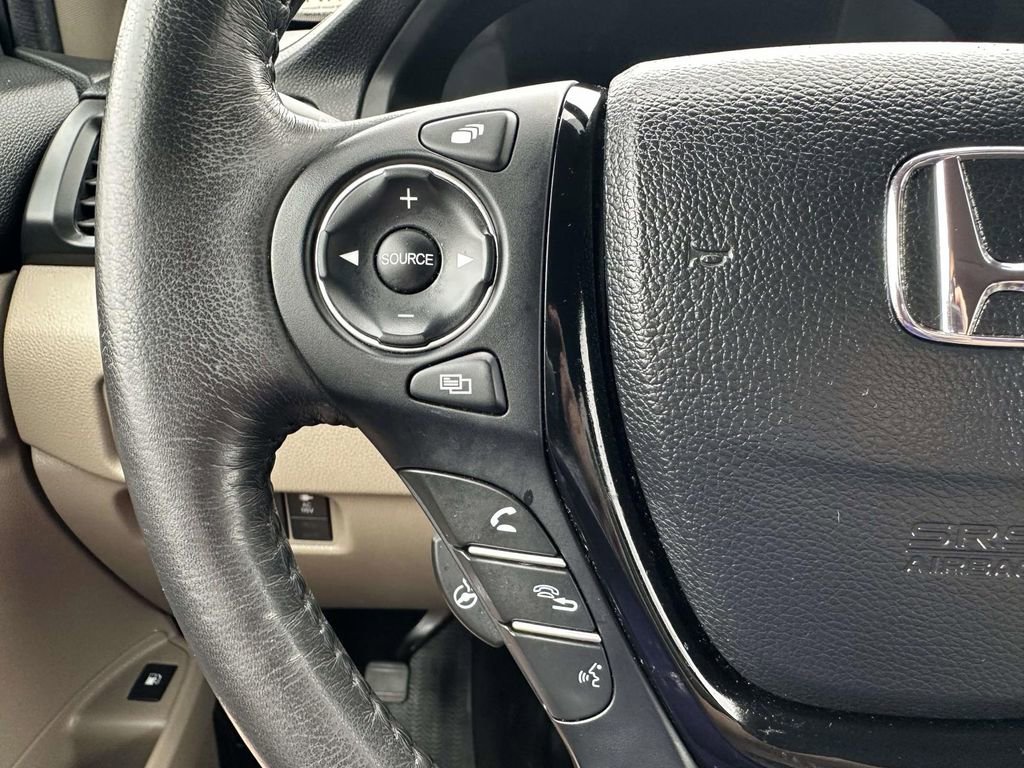 Used 2020 Honda Ridgeline RTL-E image 12