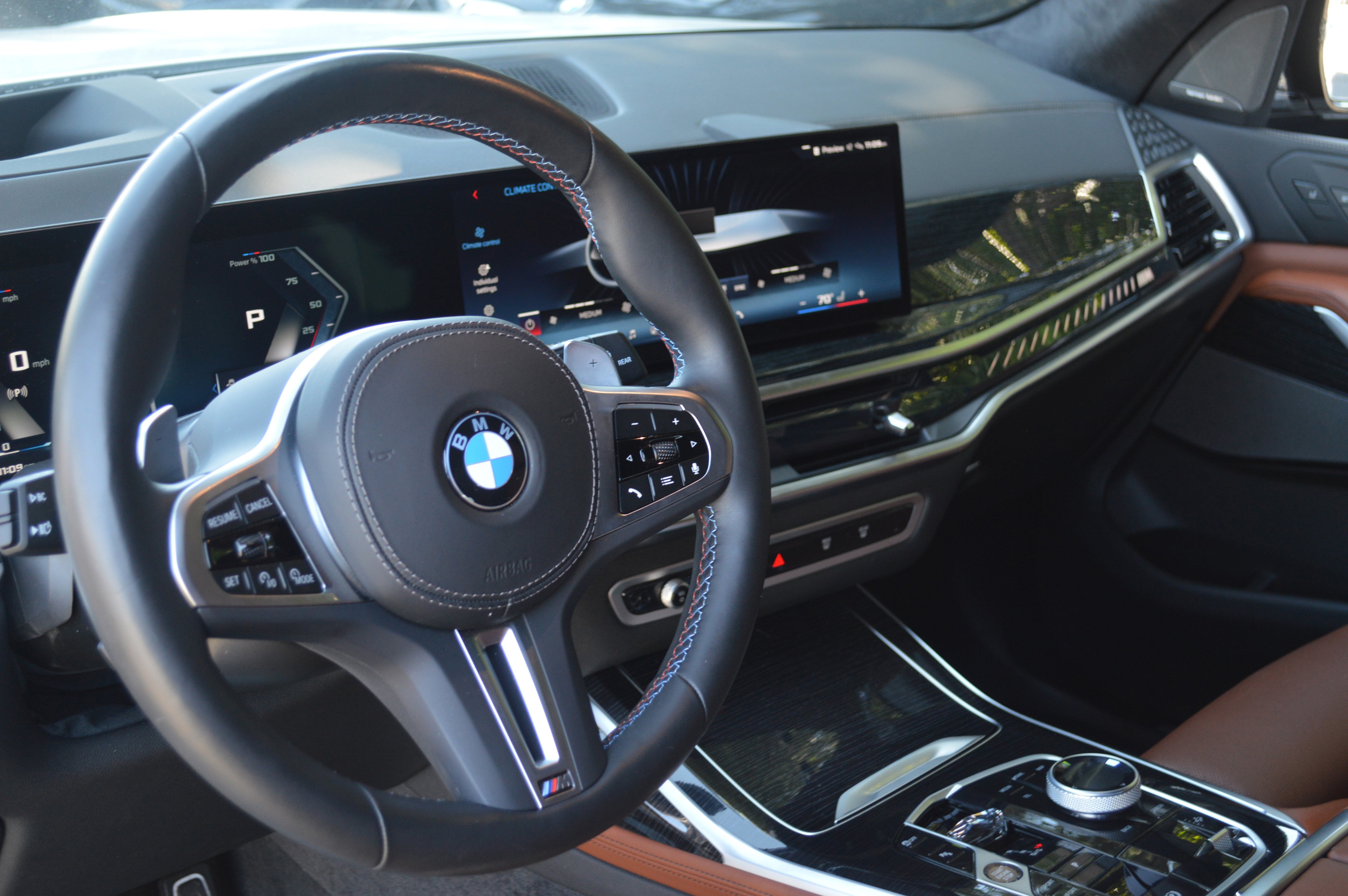 Certified 2026 BMW X7 M60i AWD/4WD image 25