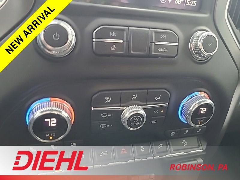 Used 2021 GMC Sierra 1500 AT4 w/ AT4 Premium Package AWD/4WD image 8