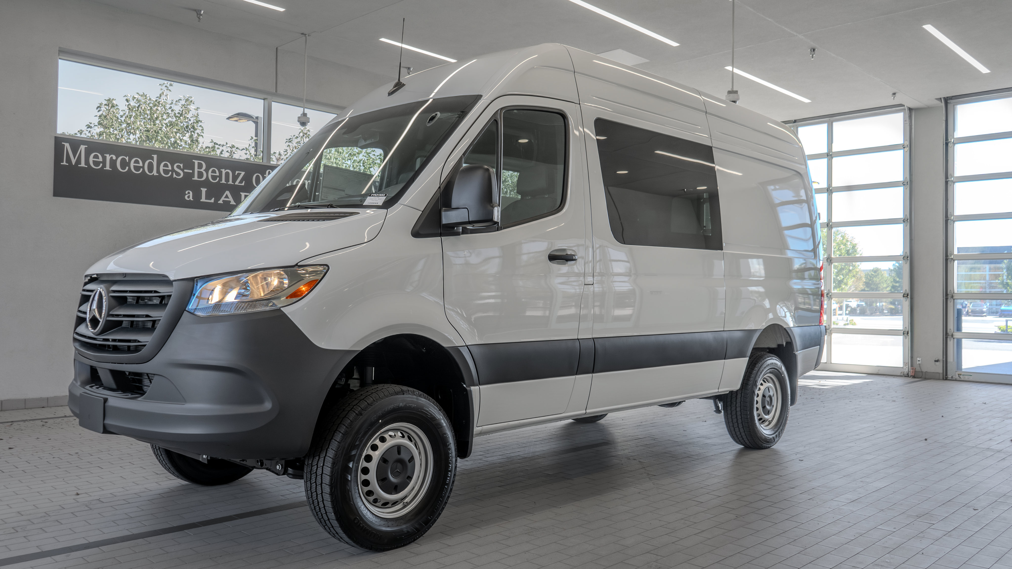 New 2026 Mercedes-Benz Sprinter 2500 image 3