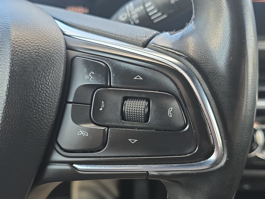 Used 2024 Buick Envista Sport Touring w/ Convenience I Package FWD image 20
