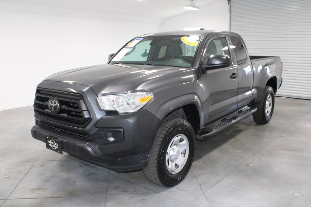 Used 2022 Toyota Tacoma SR image 4