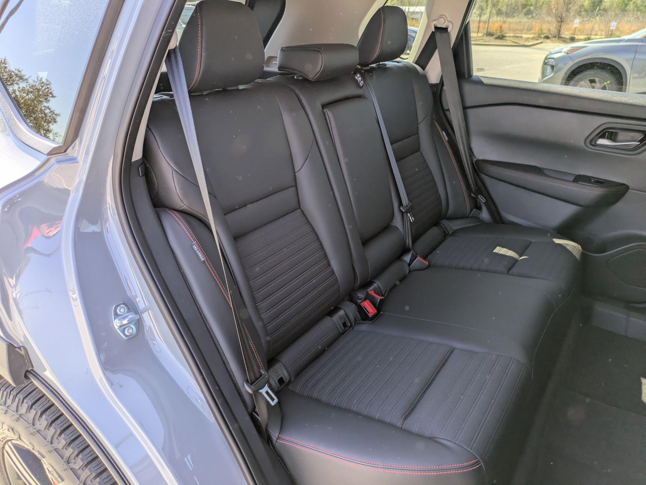 Certified 2026 Nissan Rogue SV image 32