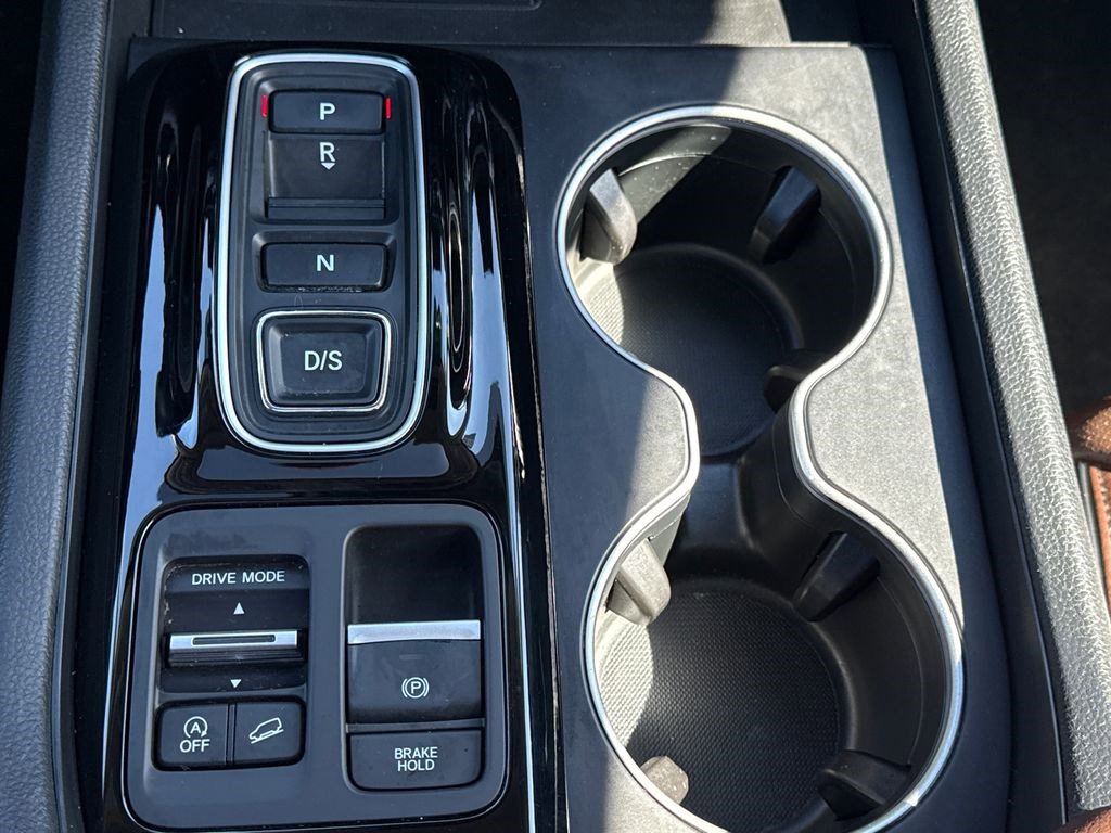 Certified 2023 Honda Pilot Elite image 35