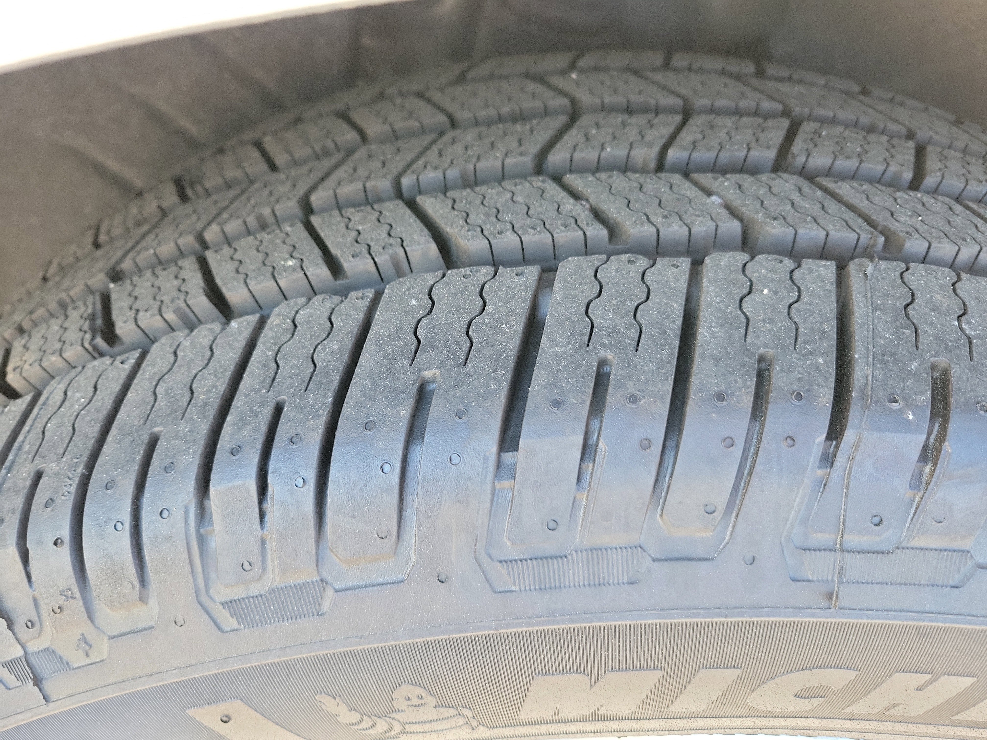 Used 2024 Genesis GV80 2.5T image 27