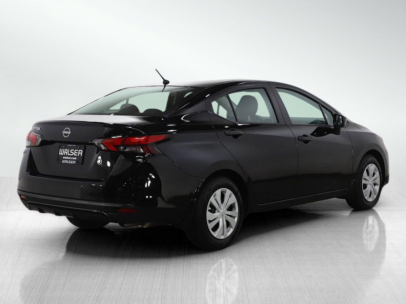 Used 2024 Nissan Versa S w/ Trunk Package image 5