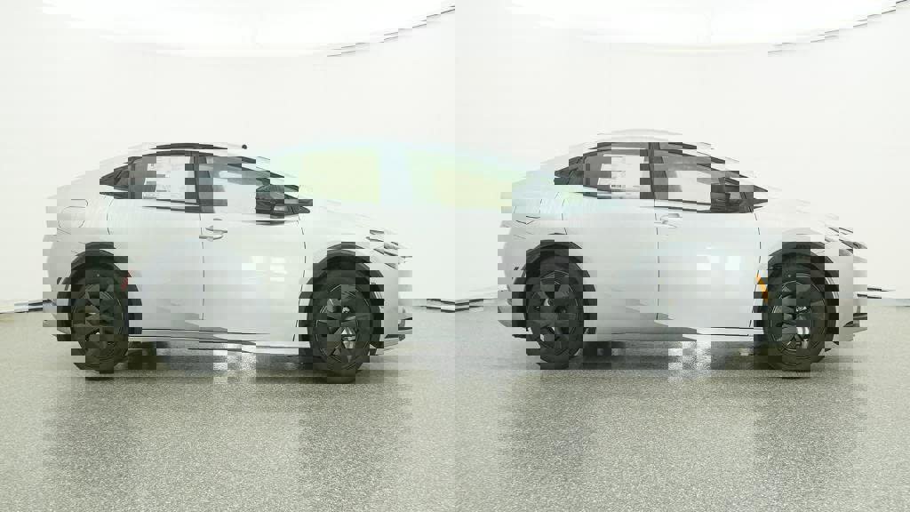 New 2026 Toyota Prius Plug-In Hybrid image 27