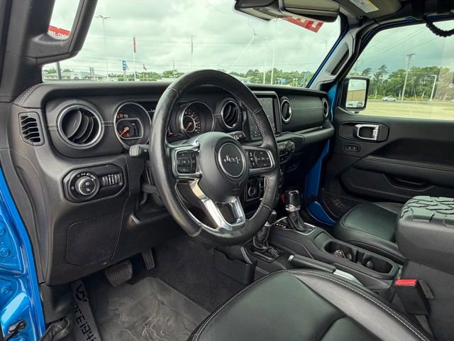 Used 2021 Jeep Gladiator Overland w/ Popular Equipment Package AWD/4WD image 18