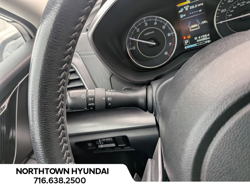 Used 2018 Subaru Impreza 2.0i Limited image 29