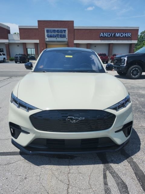 New 2025 Ford Mustang Mach-E GT image 2