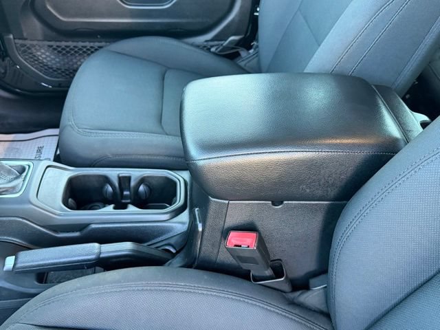 Used 2021 Jeep Wrangler Sport AWD/4WD image 35