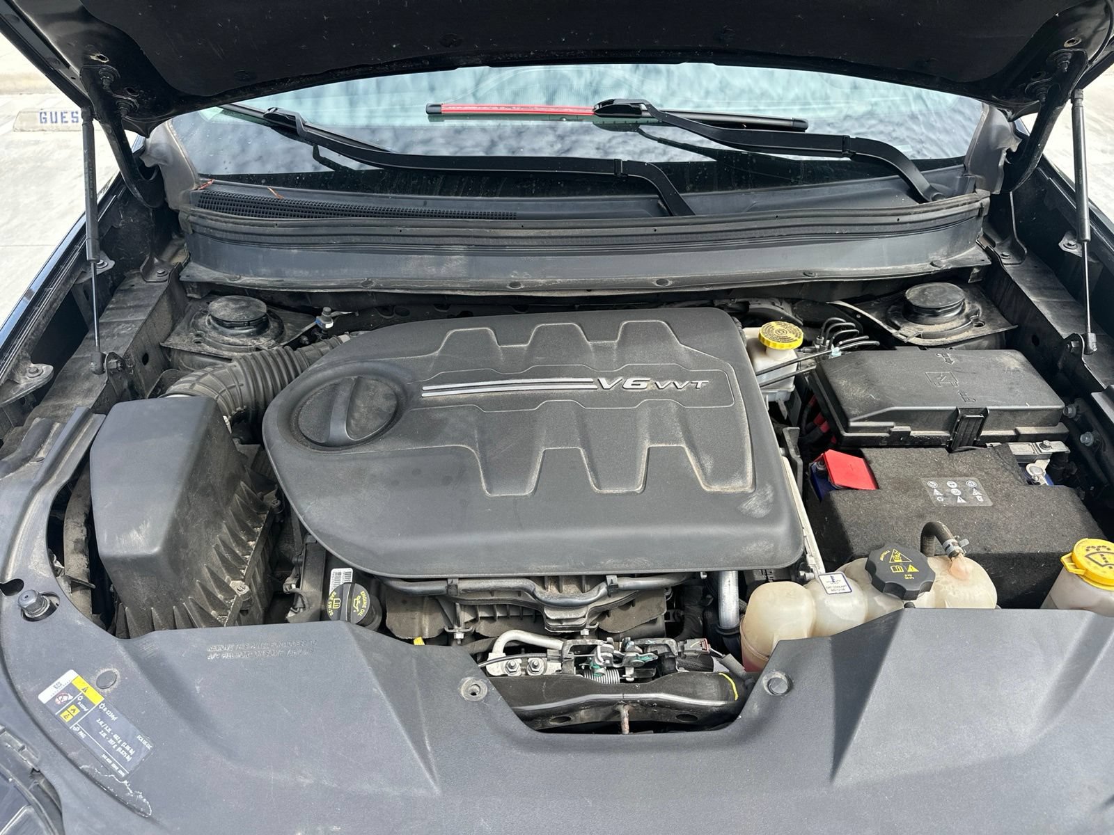 Used 2019 Jeep Cherokee Trailhawk w/ Cold Weather Group AWD/4WD image 19
