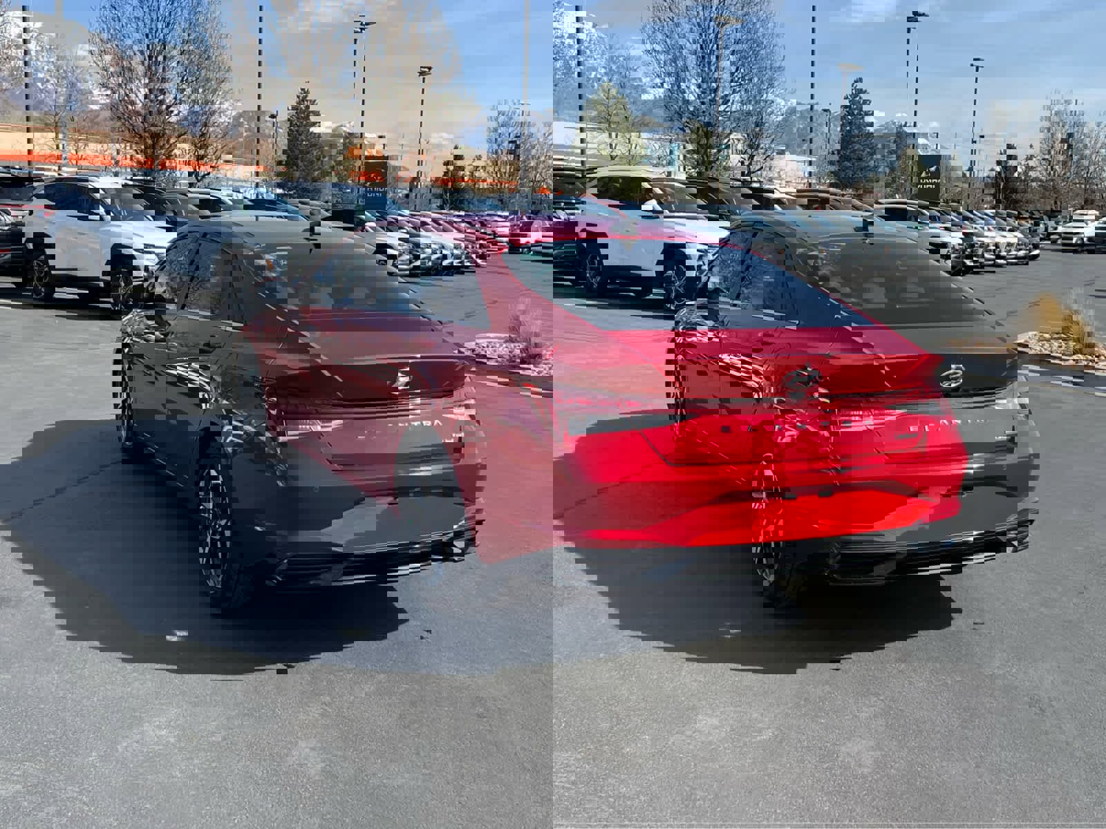 Certified 2023 Hyundai Elantra Limited w/ Cargo Package image 10