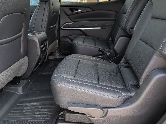 New 2026 Chevrolet Traverse LT w/ Driver Confidence Package image 7