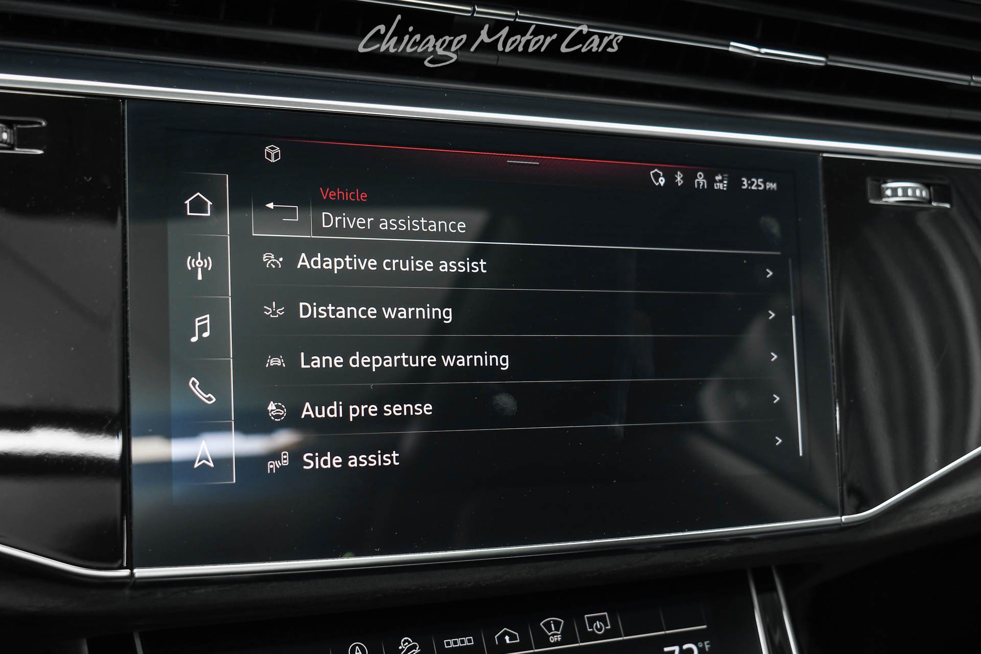 Used 2022 Audi Q8 Prestige w/ Prestige Package AWD/4WD image 14