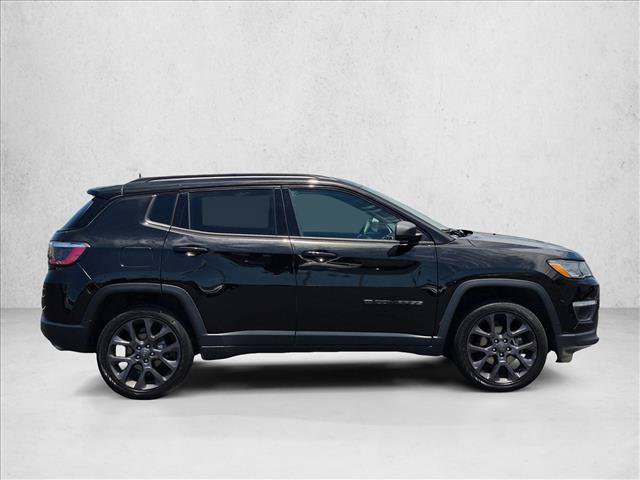 Used 2021 Jeep Compass Latitude w/ Sun and Sound Group AWD/4WD image 4