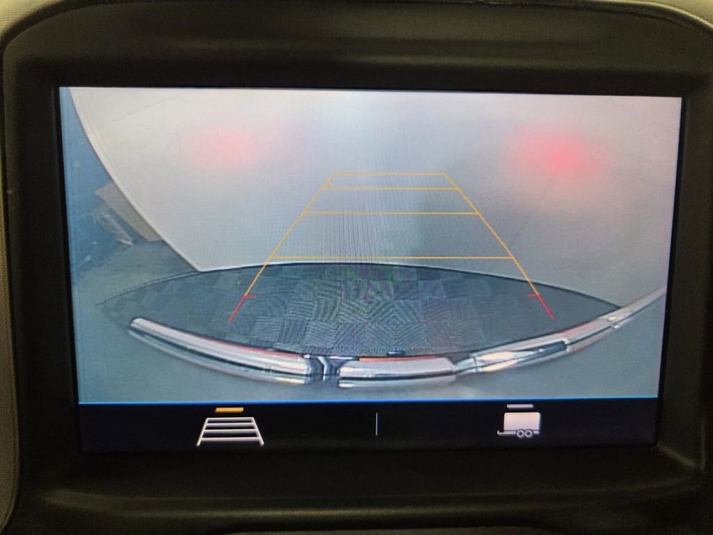 Used 2021 GMC Sierra 1500 Elevation RWD image 14