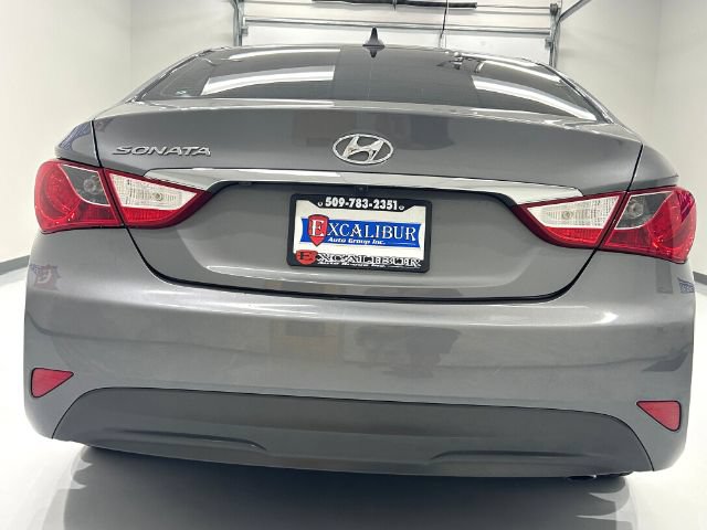 Used 2014 Hyundai Sonata GLS w/ Popular Equipment Group 2 FWD image 4