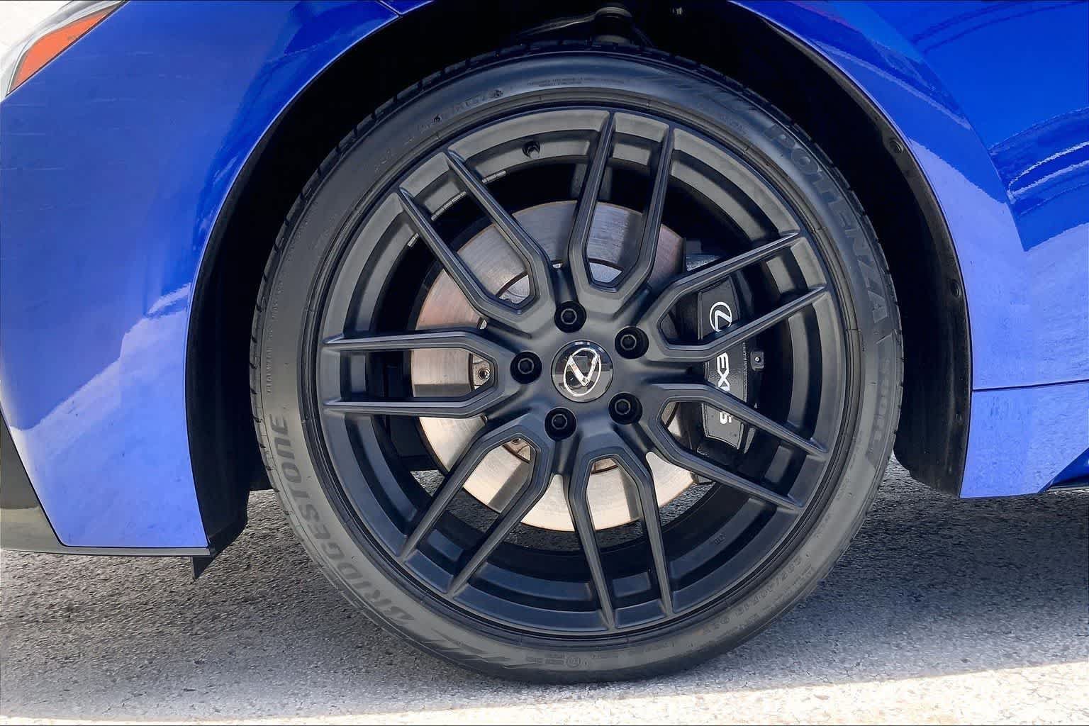 Used 2023 Lexus IS 500 RWD image 8