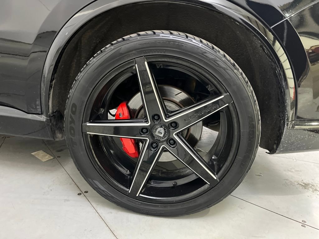 Used 2020 Dodge Durango SRT w/ Premium Interior Group image 16