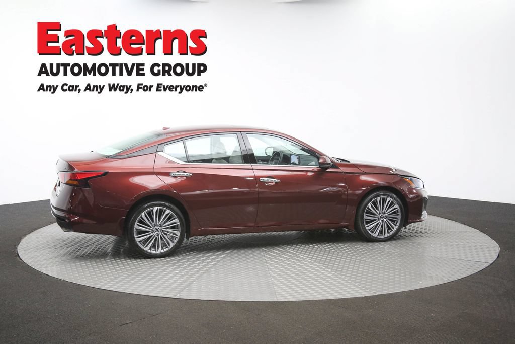Used 2024 Nissan Altima 2.5 SL AWD/4WD image 47
