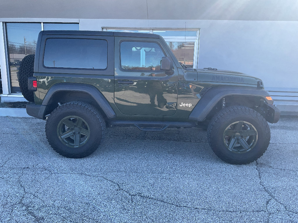Used 2020 Jeep Wrangler Sport image 4
