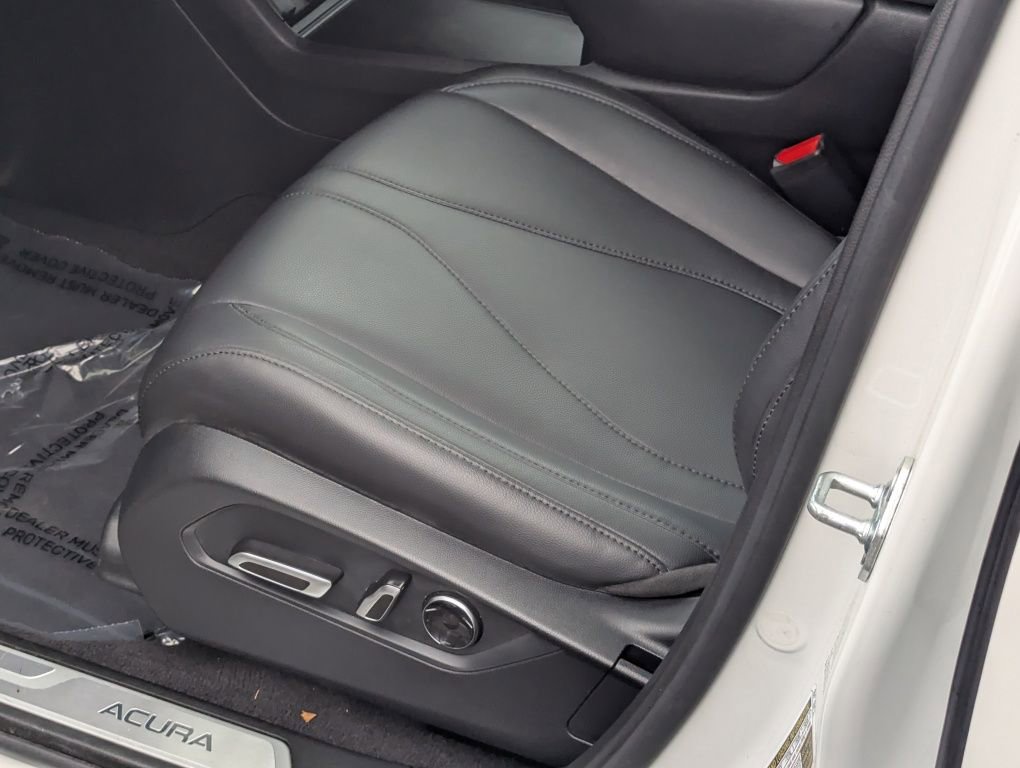 Used 2024 Acura RDX SH-AWD image 26