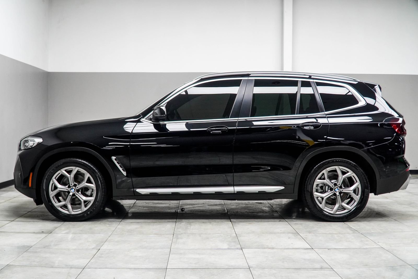 Used 2022 BMW X3 sDrive30i w/ Convenience Package w/ZPA image 12