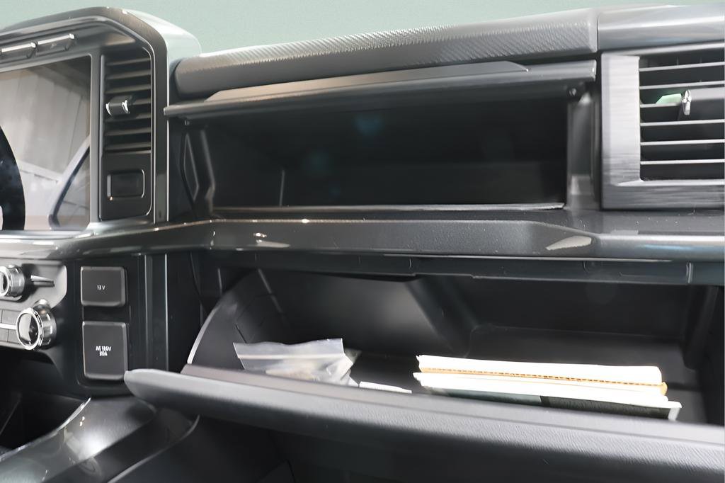 Used 2022 Ford F150 XLT w/ Equipment Group 302A High image 30