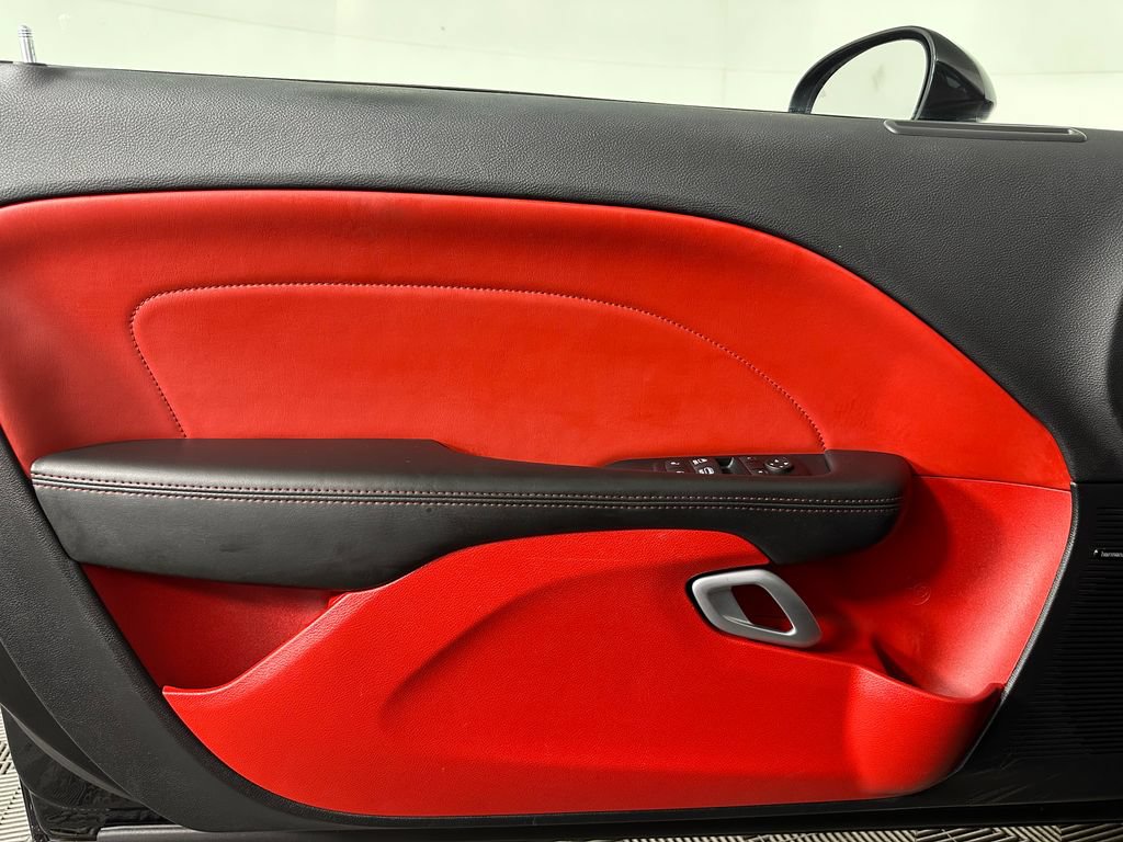 Used 2015 Dodge Challenger R/T Scat Pack RWD image 25